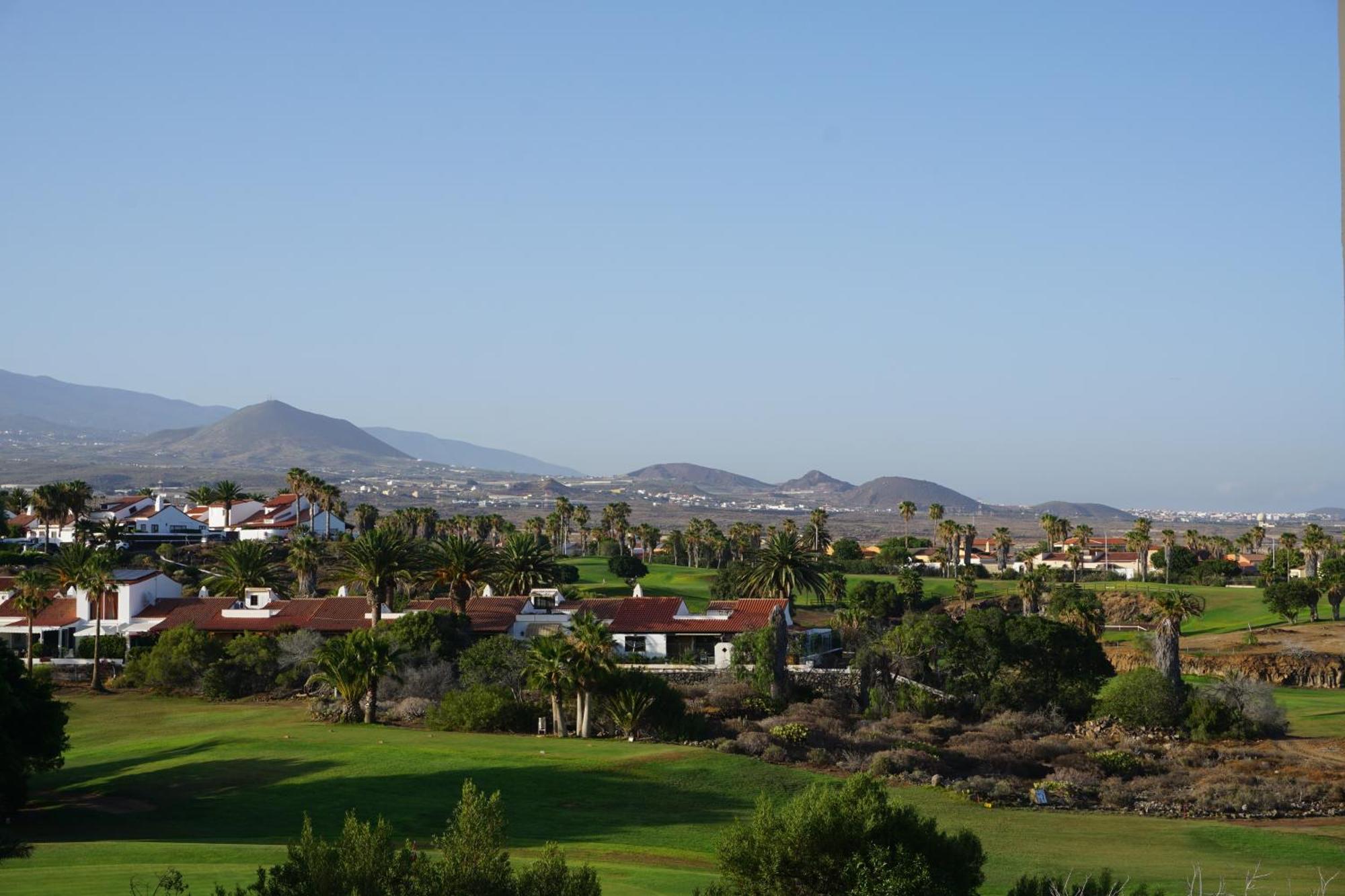 Apartamento Golf Del Sur - Magnificent Panorama Of The Ocean, El Teide, And Montana Roja San Miguel de Abona